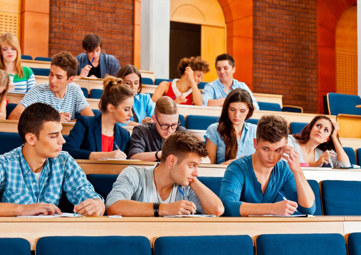 Проверка вузов. Exam student. Exam photo.