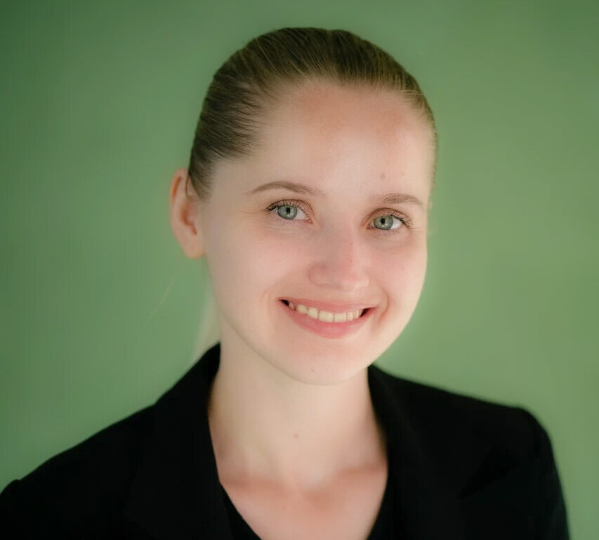 Ефремова Каролина Владимировна